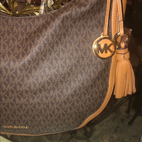 Michael Kors Dark Brown and Tan Shoulder Bag πππ - Picture 4 of 10
